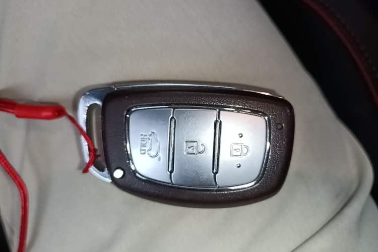 Used Hyundai ix25 2017 1.4T Automatic Smart Version Vehicle Key