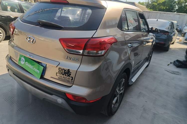 Used Hyundai ix25 2017 1.6L Automatic Smart Version Exterior 3