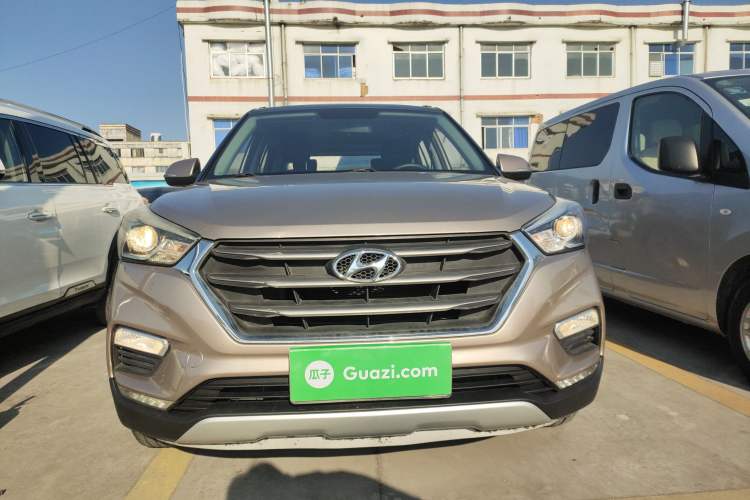 Used Hyundai ix25 2017 1.6L Automatic Smart Version Front