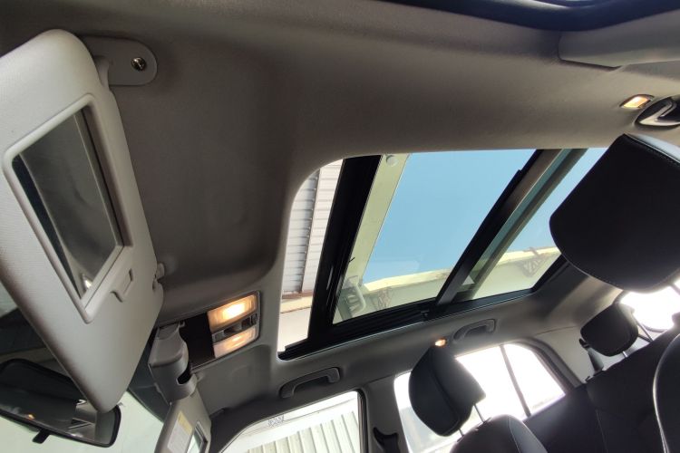 Used Hyundai ix25 2017 1.6L Automatic Smart Version Headliner