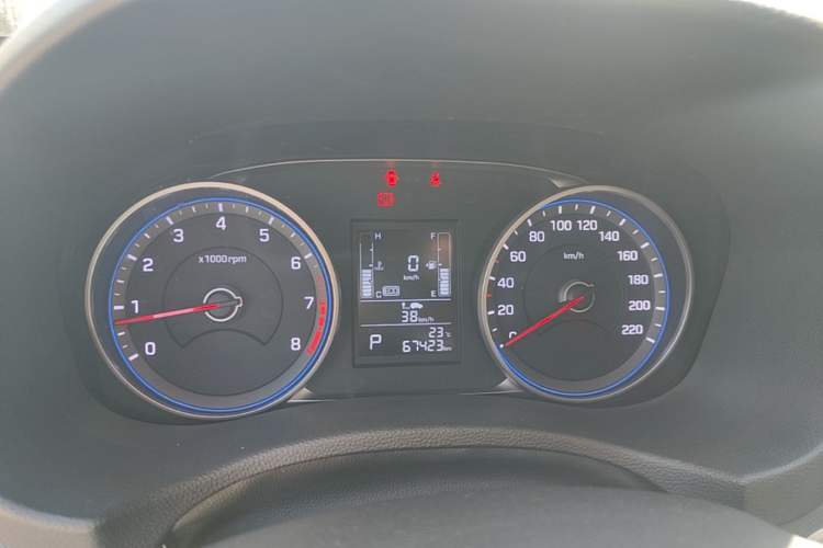 Used Hyundai ix25 2017 1.6L Automatic Smart Version Instrument Cluster