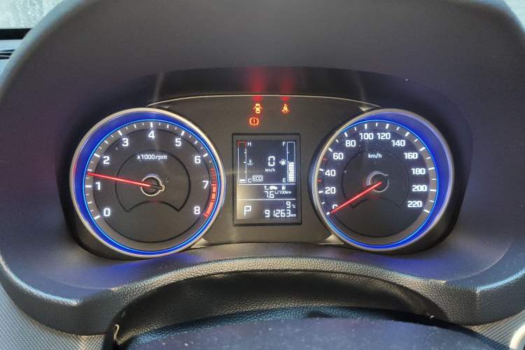 Used Hyundai ix25 2017 1.6L Automatic Smart Version Instrument Cluster