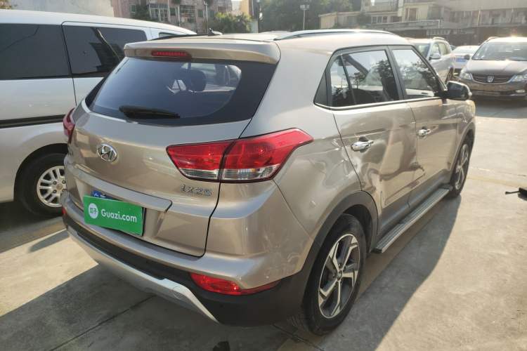 Used Hyundai ix25 2017 1.6L Automatic Smart Version Rear Right 45 Deg