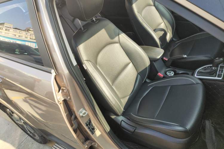 Used Hyundai ix25 2017 1.6L Automatic Smart Version Right Front Seat