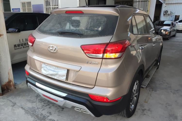 Used Hyundai ix25 2017 1.6L Automatic Smart Version Right Rear Taillight