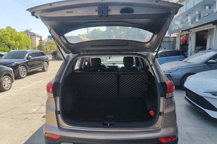 Used Hyundai ix25 2017 1.6L Automatic Smart Version Trunk