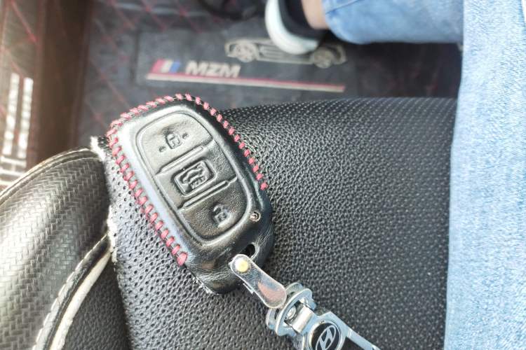 Used Hyundai ix25 2017 1.6L Automatic Smart Version Vehicle Key