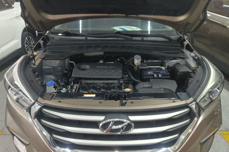 Used Hyundai ix25 2017 1.6L Automatic Smart Version Engine Bay