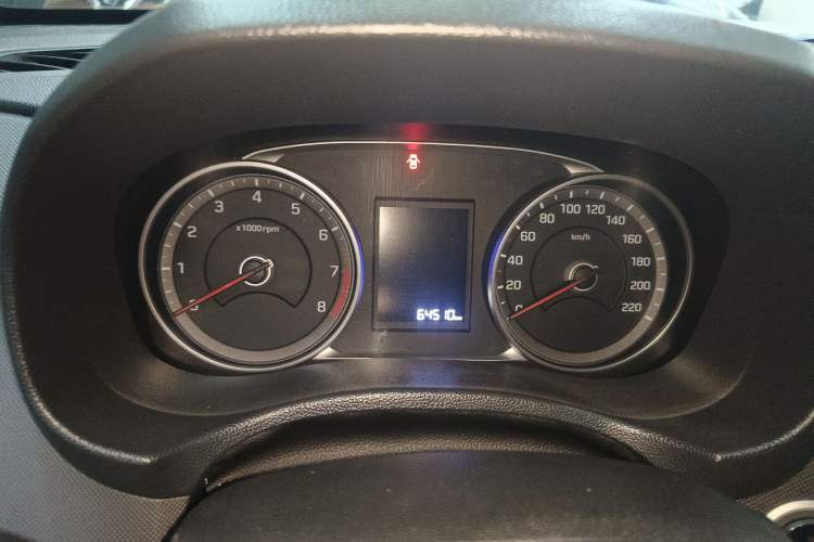 Used Hyundai ix25 2017 1.6L Automatic Smart Version Instrument Cluster