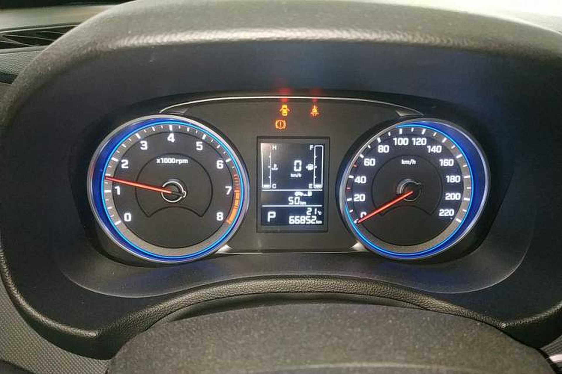 Used Hyundai ix25 2017 1.6L Automatic Smart Version Instrument Cluster