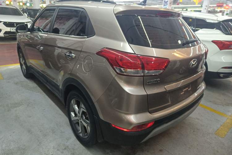 Used Hyundai ix25 2017 1.6L Automatic Smart Version Rear Left 45 Deg