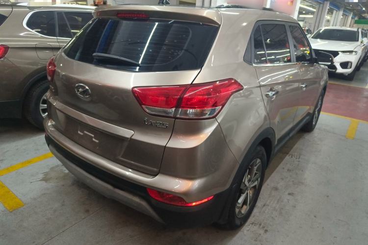 Used Hyundai ix25 2017 1.6L Automatic Smart Version Rear Right 45 Deg