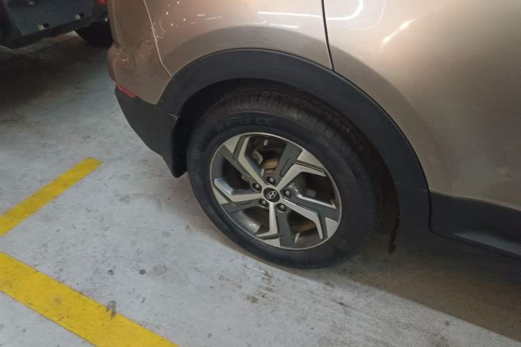Used Hyundai ix25 2017 1.6L Automatic Smart Version Right Rear Wheel Hub