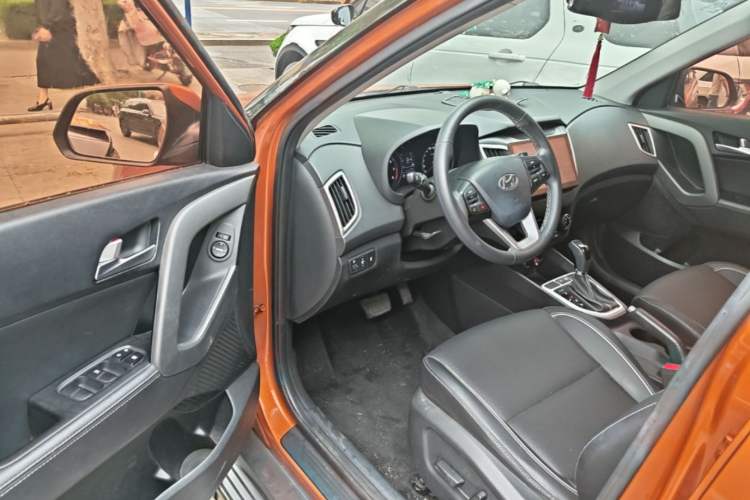 Used Hyundai ix25 2017 1.6L Automatic Smart Version Driver Seat