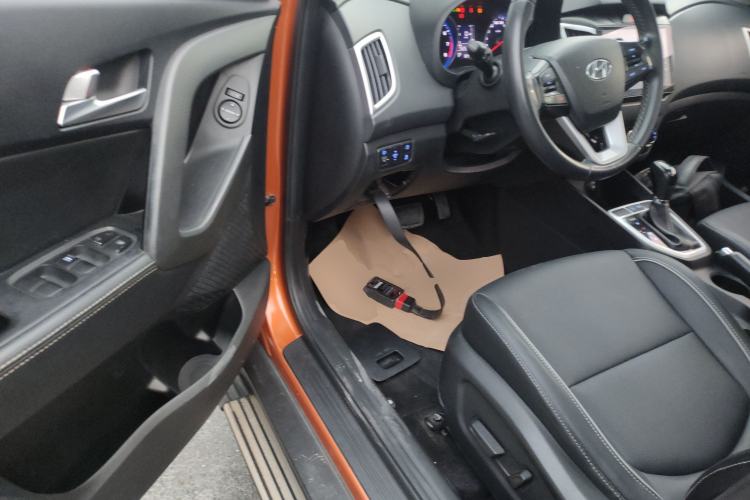 Used Hyundai ix25 2017 1.6L Automatic Smart Version Driver Seat