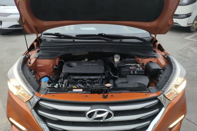 Used Hyundai ix25 2017 1.6L Automatic Smart Version Engine Bay