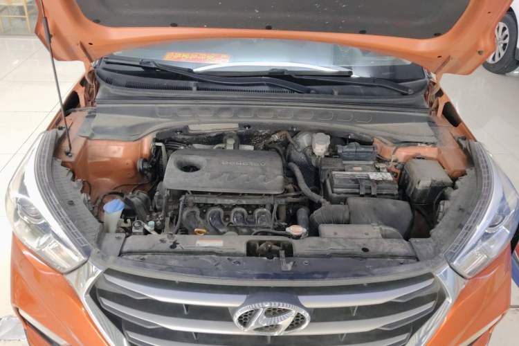 Used Hyundai ix25 2017 1.6L Automatic Smart Version Engine Bay