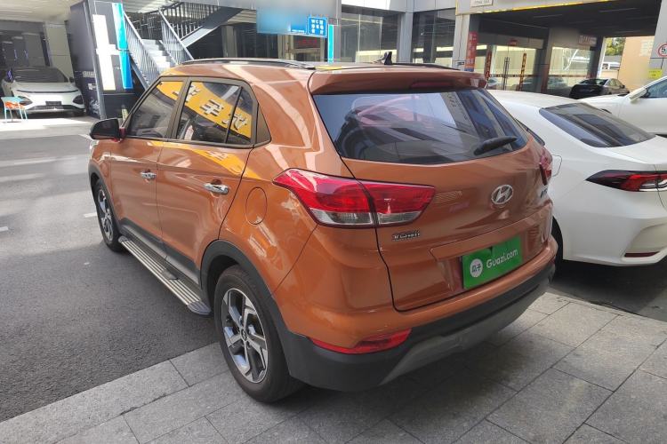 Used Hyundai ix25 2017 1.6L Automatic Smart Version Exterior 2