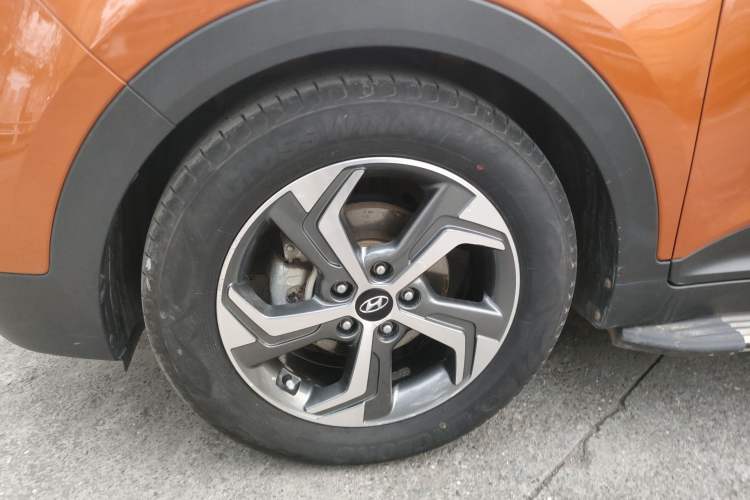 Used Hyundai ix25 2017 1.6L Automatic Smart Version Exterior 4