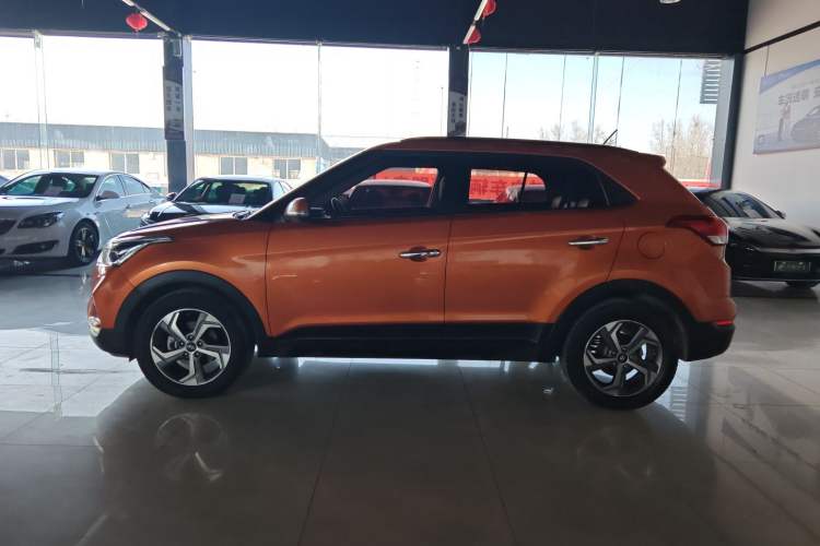 Used Hyundai ix25 2017 1.6L Automatic Smart Version Exterior 5