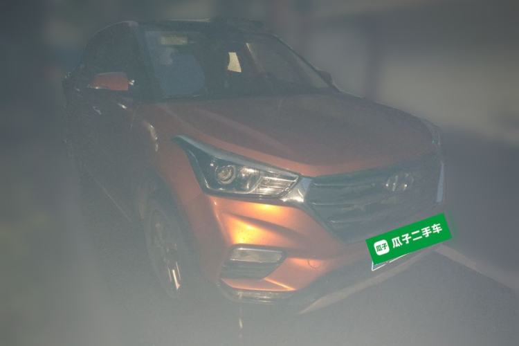 Used Hyundai ix25 2017 1.6L Automatic Smart Version Front Right 45 Deg