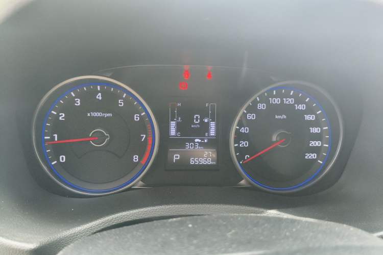 Used Hyundai ix25 2017 1.6L Automatic Smart Version Instrument Cluster