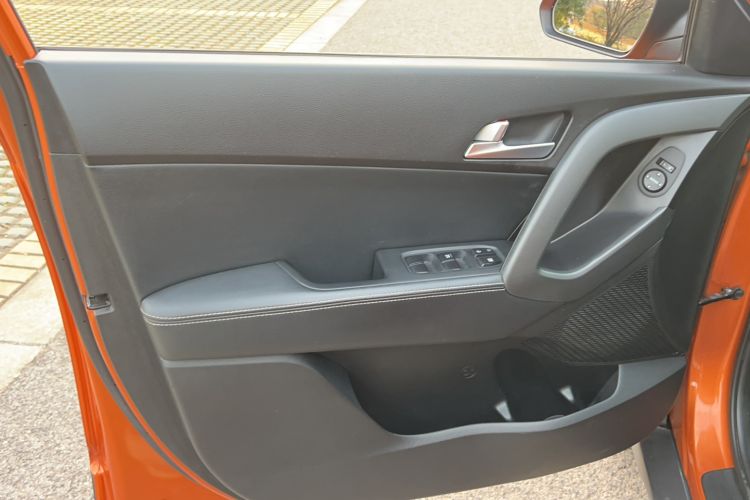 Used Hyundai ix25 2017 1.6L Automatic Smart Version Interior 2