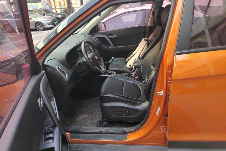 Used Hyundai ix25 2017 1.6L Automatic Smart Version Left Front Seat