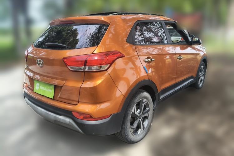 Used Hyundai ix25 2017 1.6L Automatic Smart Version Rear Right 45 Deg