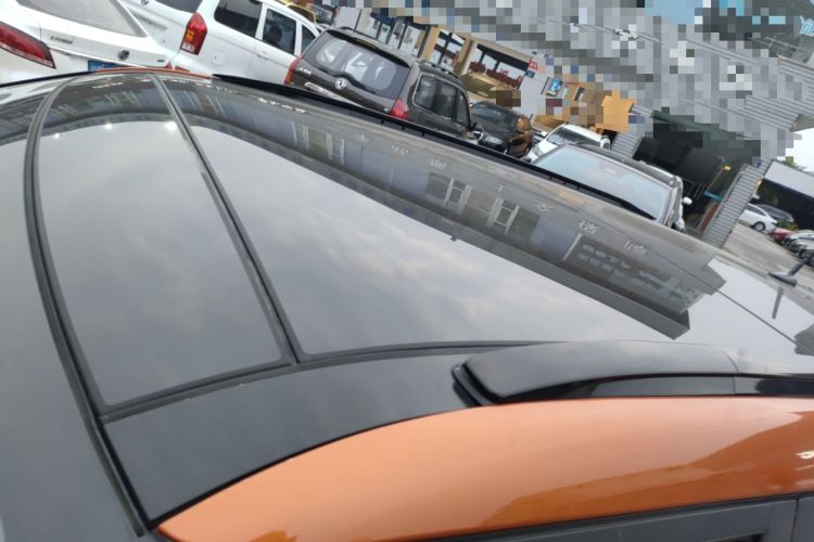 Used Hyundai ix25 2017 1.6L Automatic Smart Version Roof