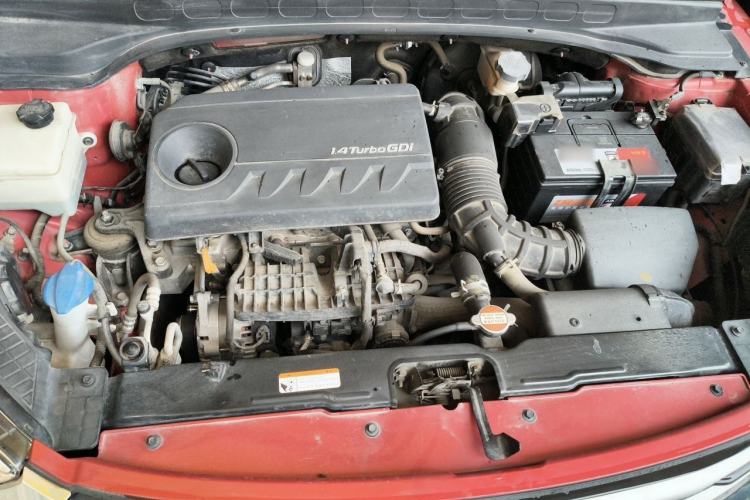 Used Hyundai ix25 2017 1.4T Automatic Smart Version Engine Bay