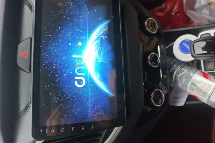 Used Hyundai ix25 2017 1.6L Automatic Smart Version Audio And AC Panel