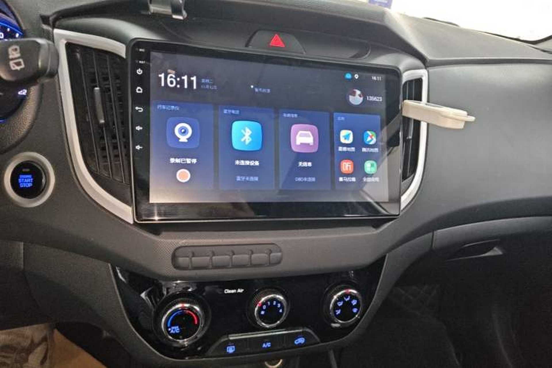 Used Hyundai ix25 2017 1.6L Automatic Smart Version Audio And AC Panel