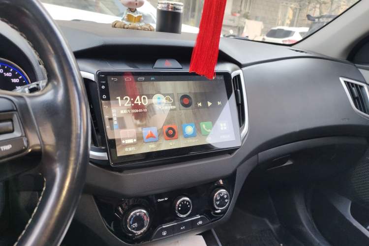 Used Hyundai ix25 2017 1.6L Automatic Smart Version Audio And AC Panel