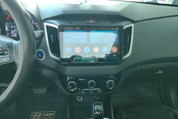 Used Hyundai ix25 2017 1.6L Automatic Smart Version Audio And AC Panel