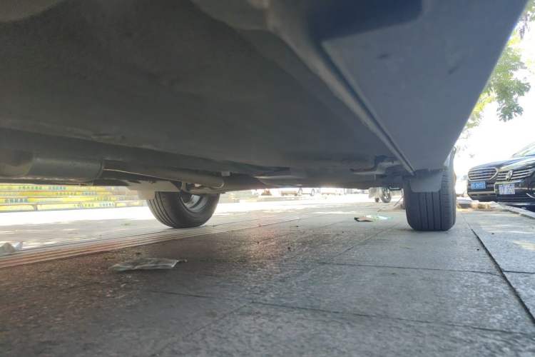 Used Hyundai ix25 2017 1.6L Automatic Smart Version Chassis Front Left