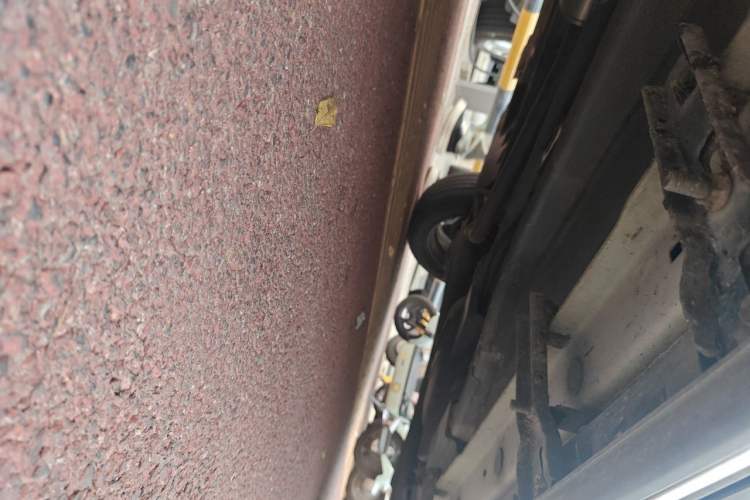 Used Hyundai ix25 2017 1.6L Automatic Smart Version Chassis Front Left