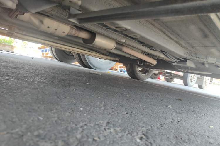 Used Hyundai ix25 2017 1.6L Automatic Smart Version Chassis Front Left