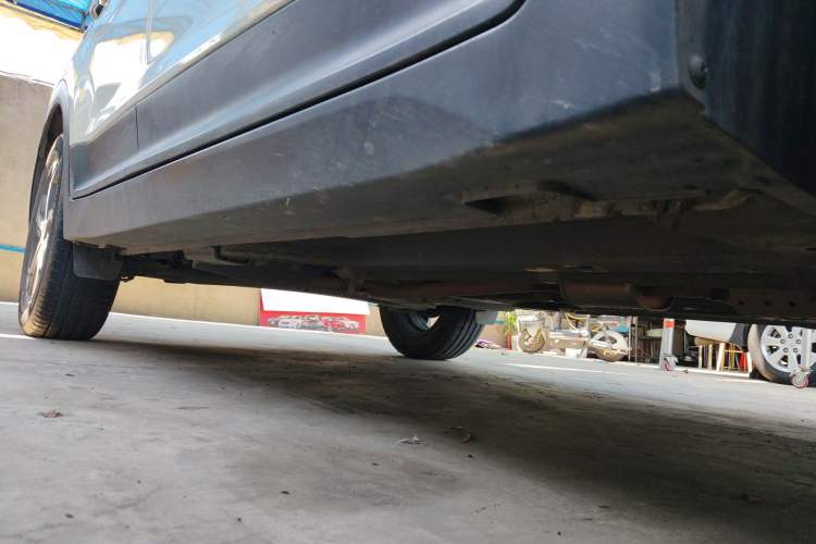 Used Hyundai ix25 2017 1.6L Automatic Smart Version Chassis Front Right