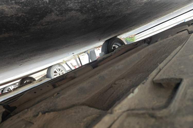 Used Hyundai ix25 2017 1.6L Automatic Smart Version Chassis Front Right