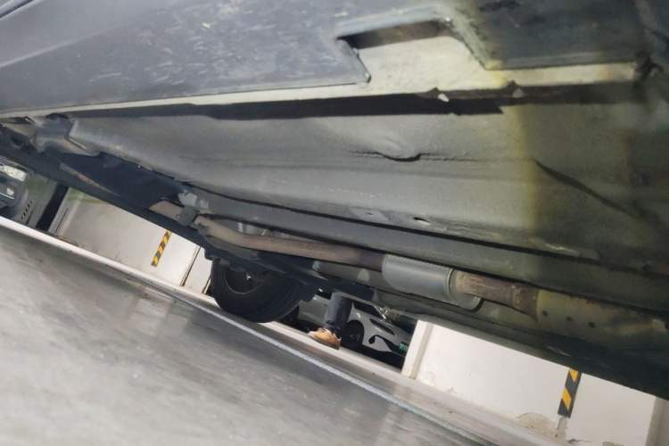 Used Hyundai ix25 2017 1.6L Automatic Smart Version Chassis Front Right