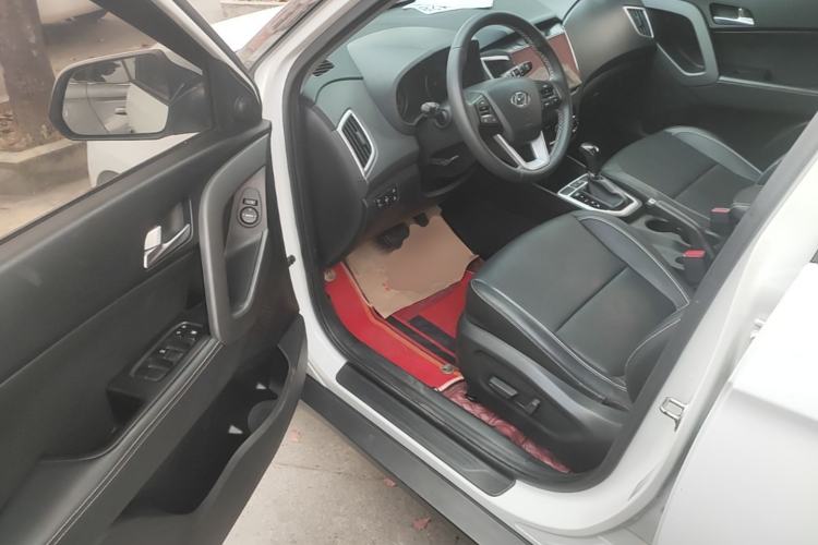 Used Hyundai ix25 2017 1.6L Automatic Smart Version Driver Seat