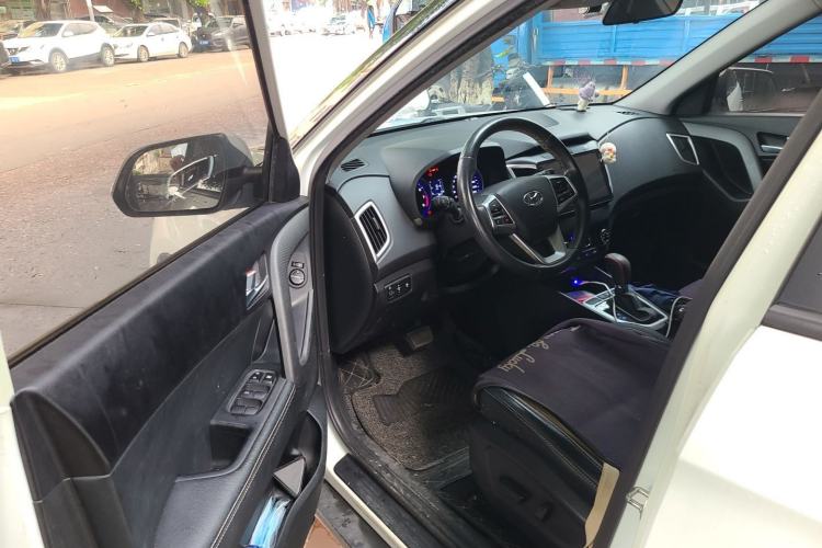 Used Hyundai ix25 2017 1.6L Automatic Smart Version Driver Seat