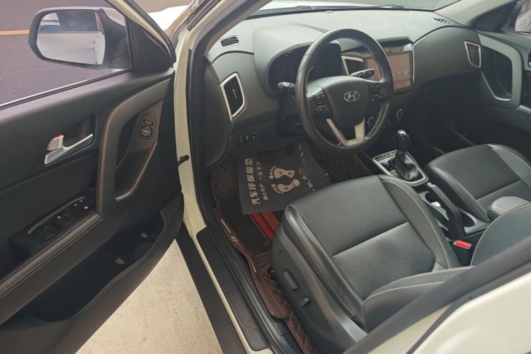 Used Hyundai ix25 2017 1.6L Automatic Smart Version Driver Seat