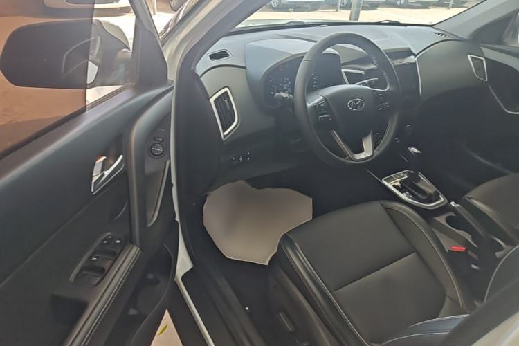 Used Hyundai ix25 2017 1.6L Automatic Smart Version Driver Seat