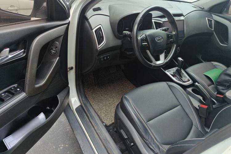 Used Hyundai ix25 2017 1.6L Automatic Smart Version Driver Seat