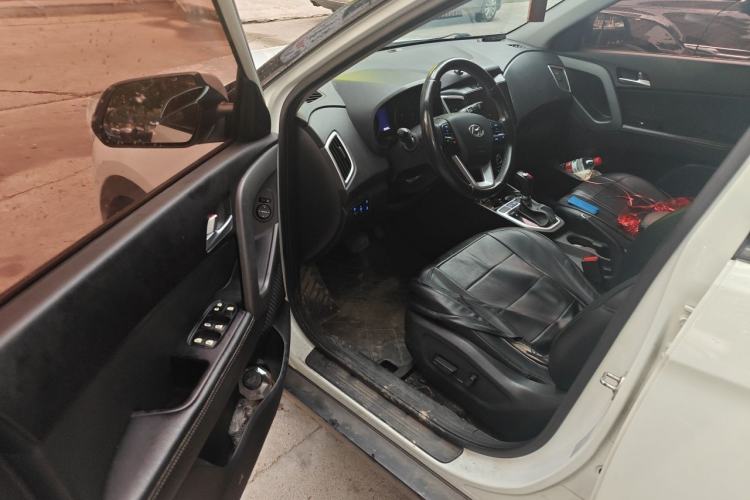 Used Hyundai ix25 2017 1.6L Automatic Smart Version Driver Seat