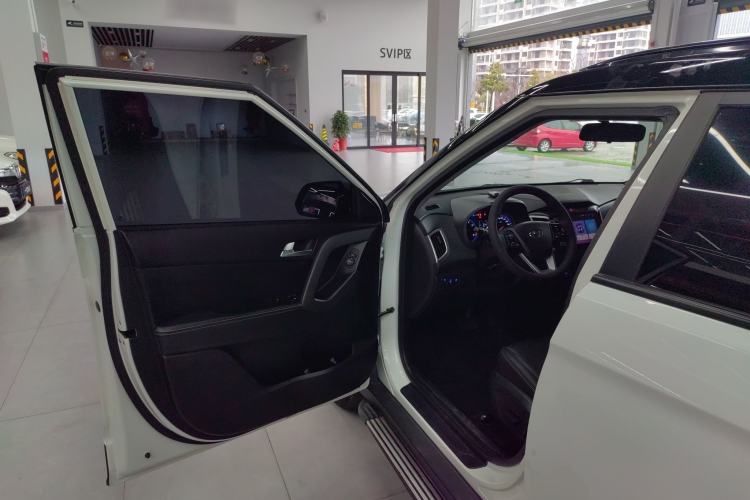 Used Hyundai ix25 2017 1.6L Automatic Smart Version Driver Seat