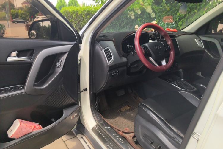 Used Hyundai ix25 2017 1.6L Automatic Smart Version Driver Seat