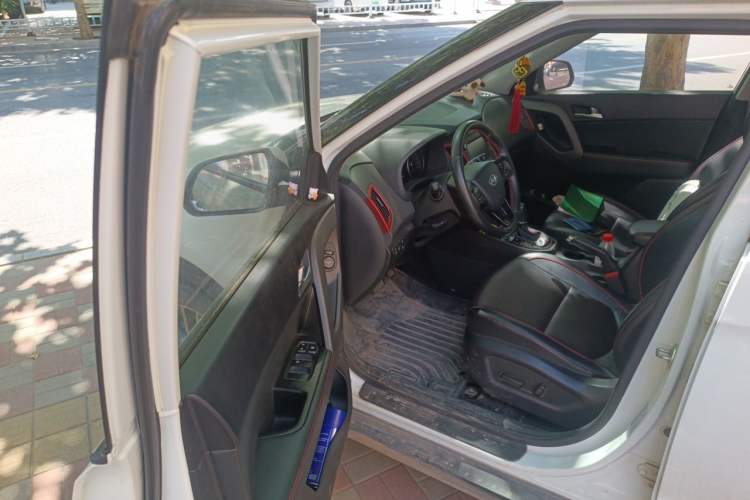 Used Hyundai ix25 2017 1.4T Automatic Smart Version Driver Seat